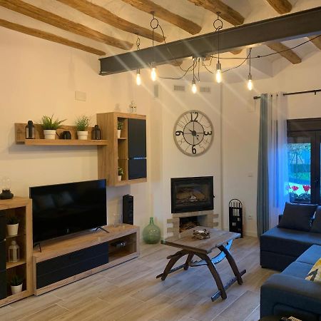 Alojamiento Con Amplio Salon Y Chimenea. Appartement Valverde  Buitenkant foto