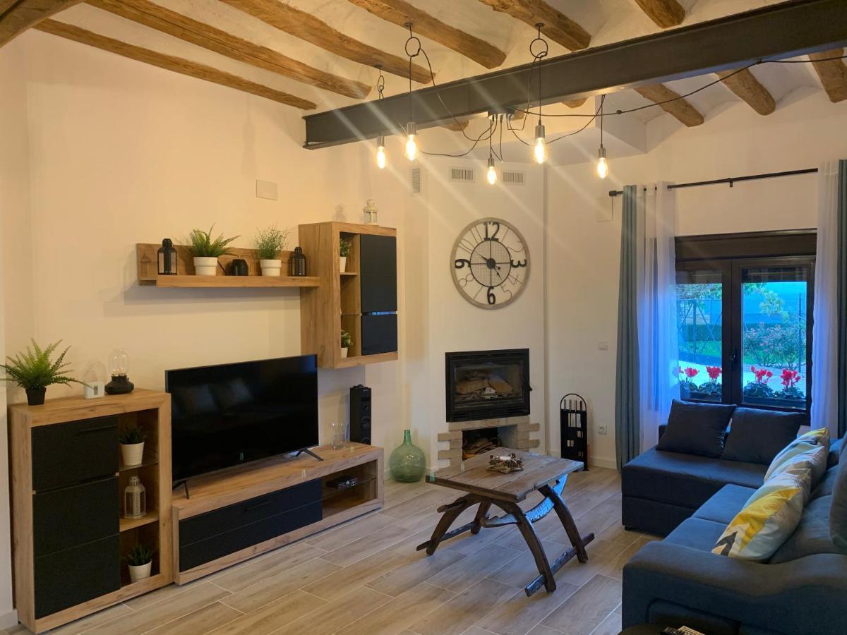 Alojamiento Con Amplio Salon Y Chimenea. Appartement Valverde  Buitenkant foto