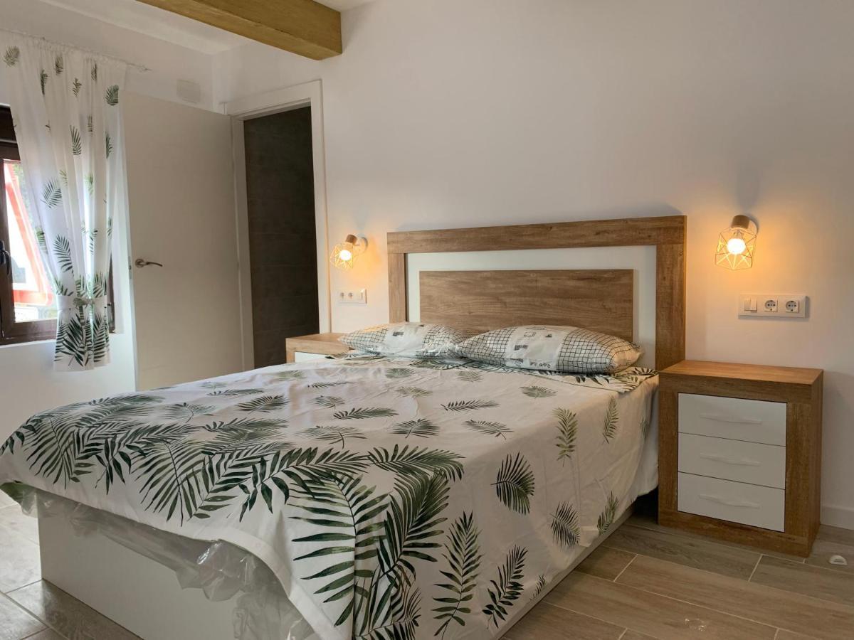 Alojamiento Con Amplio Salon Y Chimenea. Appartement Valverde  Buitenkant foto
