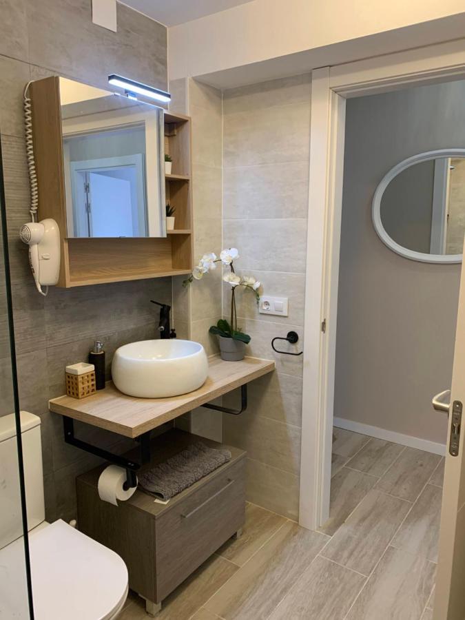 Alojamiento Con Amplio Salon Y Chimenea. Appartement Valverde  Buitenkant foto